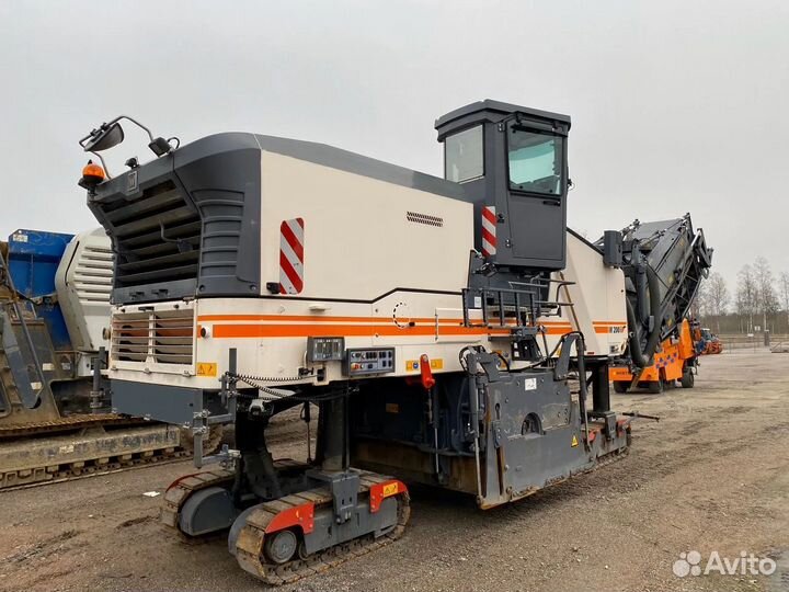 В разборе Кобелко Kobelco