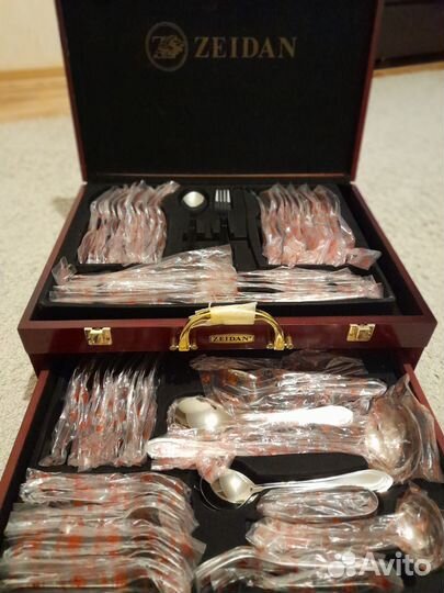 Столовый набор для сервировки