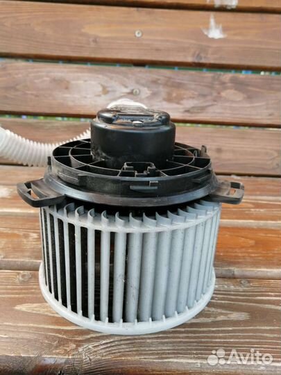 Моторчик печки Mazda 3