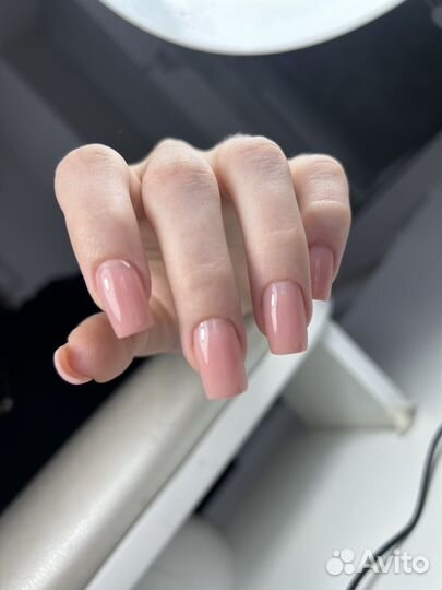 Маникюр педикюр