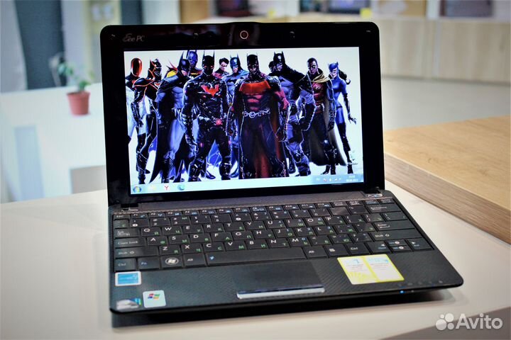 Нетбук Asus в хорошем состоянии