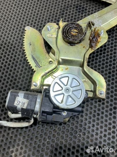 Стеклоподъемник передний правый Safe Great Wall Се