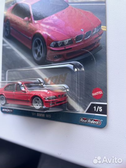 Hot Wheels Premium BMW M5 '01