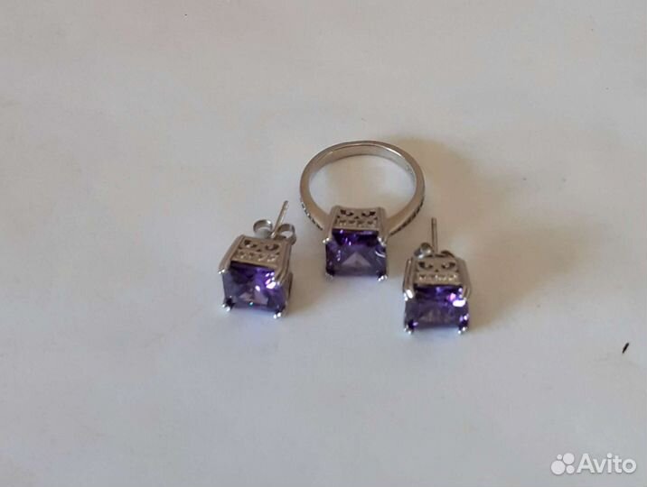 Серьги и кольцо. Серебро 925 проба