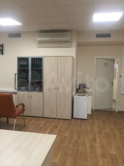 Нежилое здание 2 130,5 м²