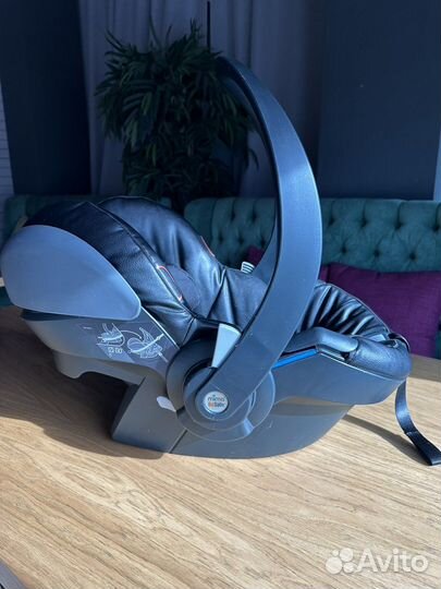 Детское автокресло mima