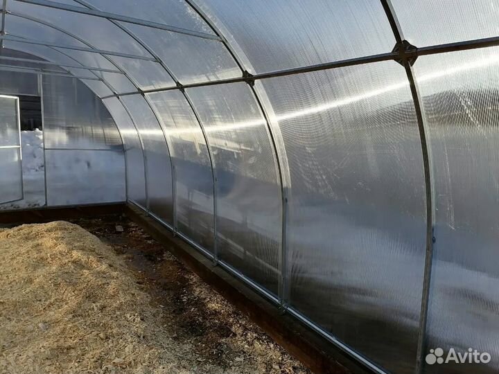 Теплицы из поликарбоната с установкой