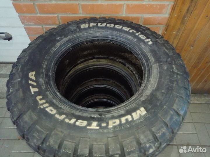 Bfgoodrich Mud-Terrain T/A 235/85 R16