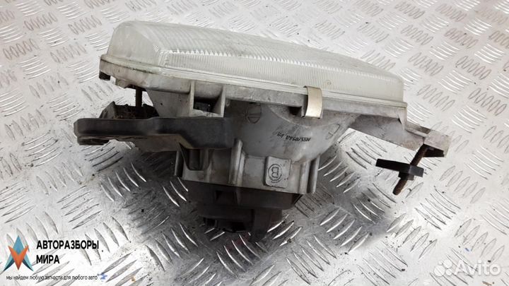 Фара левая Nissan Navara D22 рест. 2001 260103S200