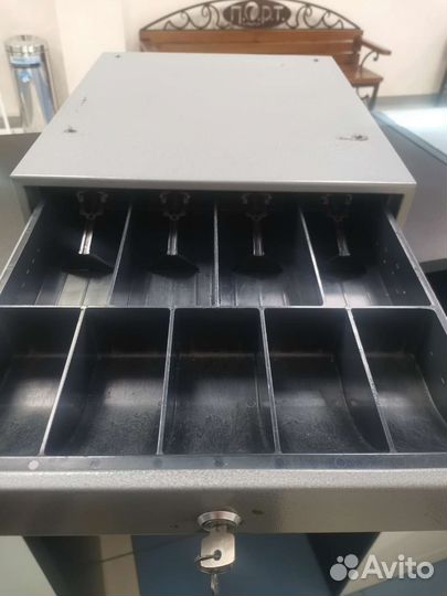 Денежный ящик