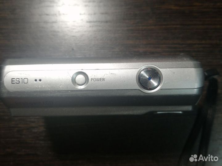 Компактный фотоаппарат