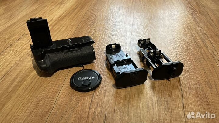 Зеркальный фотоаппарат canon 500D