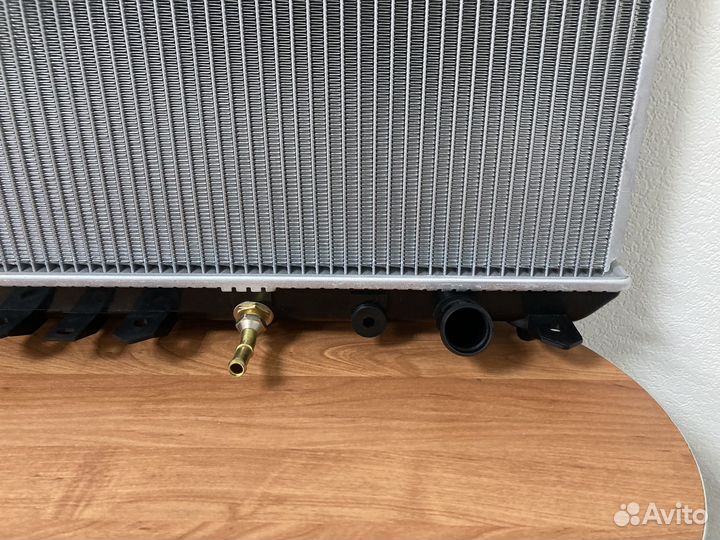 Радиатор охлаждения Тойота Камри Грация 2.2 96-01