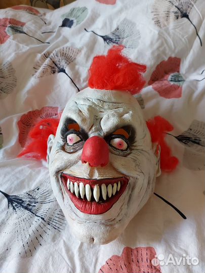 Маски латексные карнавальные