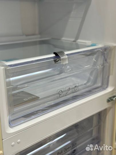 Холодильник samsung 200 см (новый-рассрочка)