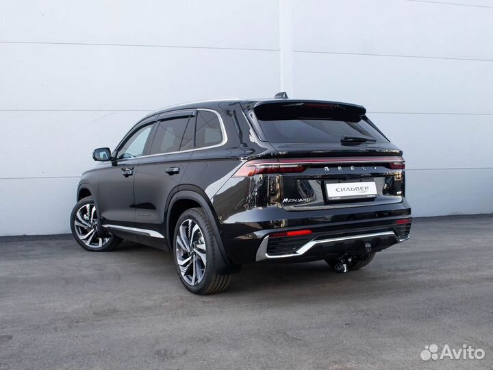 Geely Monjaro 2.0 AT, 2024