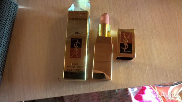 Продам помаду новую