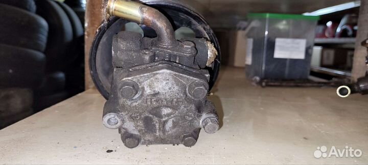 Насос гур Pajero Pinin IO