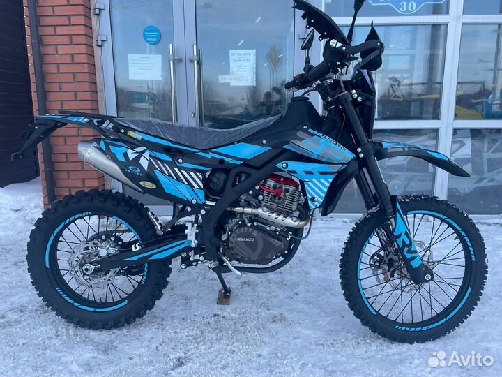 Мотоцикл Regulmoto ZR PR 4 valves 6 Gear