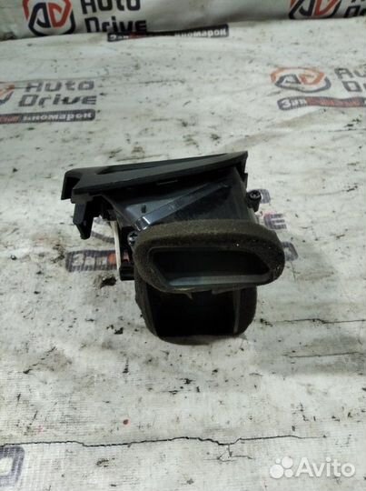 Воздуховод салона левый Chevrolet Captiva C100