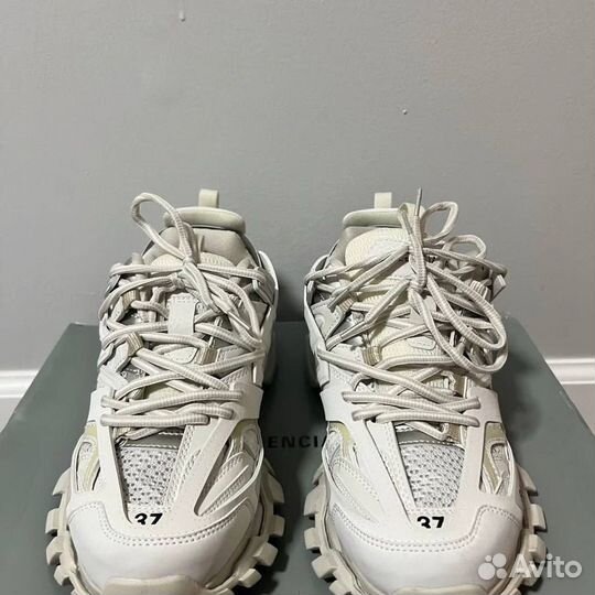 Balenciaga track 1 white