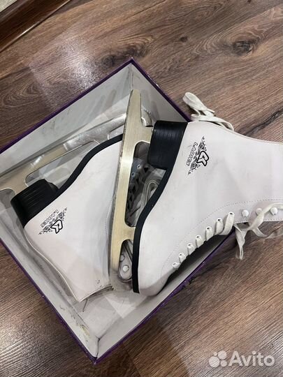 Коньки 39 размер