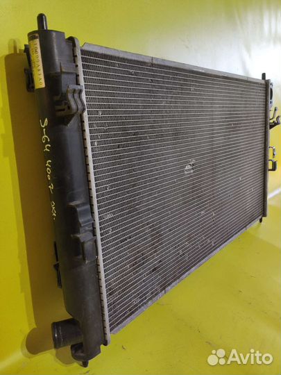 Радиатор охлаждения 1330T0 Пежо Peugeot 4007 дизел