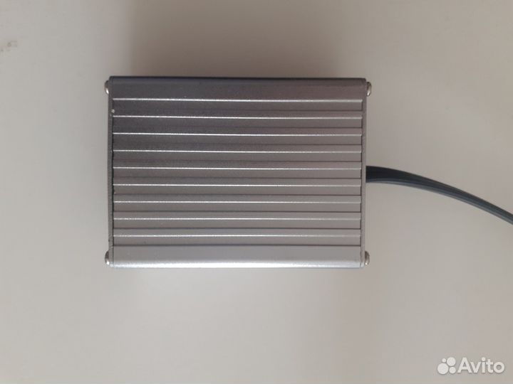 Инвертор автомобильный AVS 12/220V