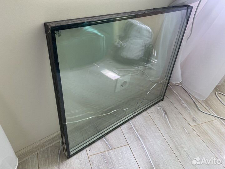 Окно пластиковое бу - 52см х 61см