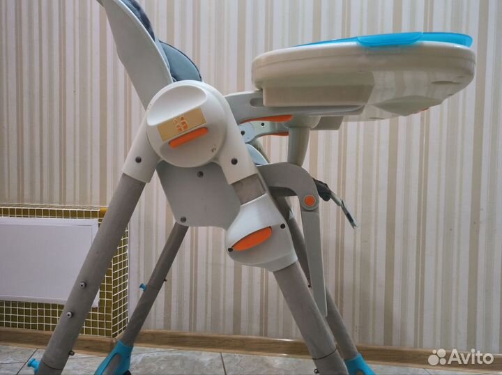 Стульчик для кормления chicco