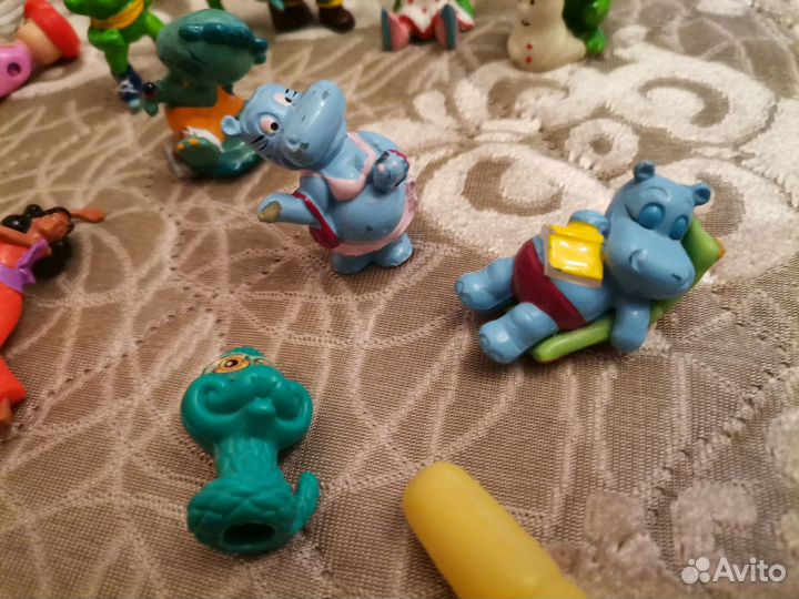 Игрушки Киндер сюрприз старые