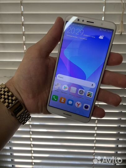 Телефон huawei Y6 Prime