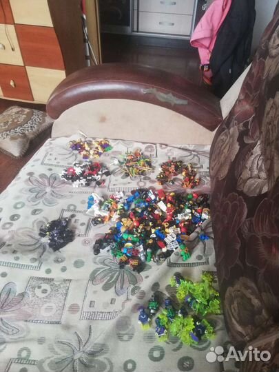 Lego ninjago минифигурки много
