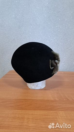 Берет женский