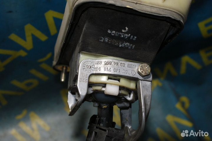 Рычаг кпп Volkswagen Bora