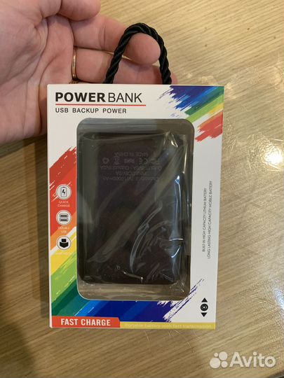 Повербанк 10000