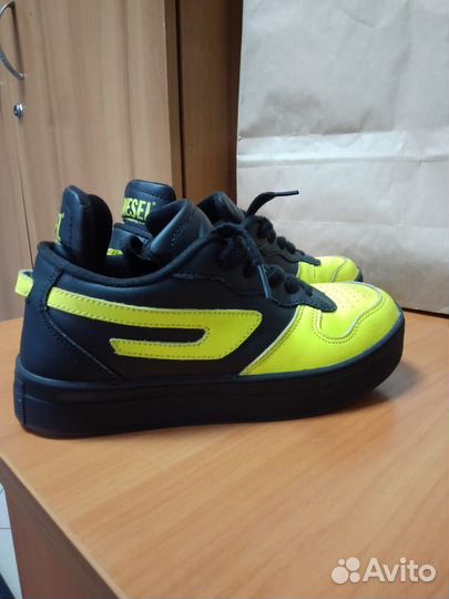 Детские кроссовки diesel