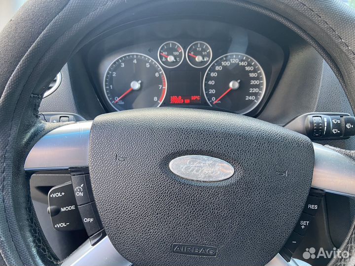 Ford Focus 1.6 МТ, 2007, 271 000 км