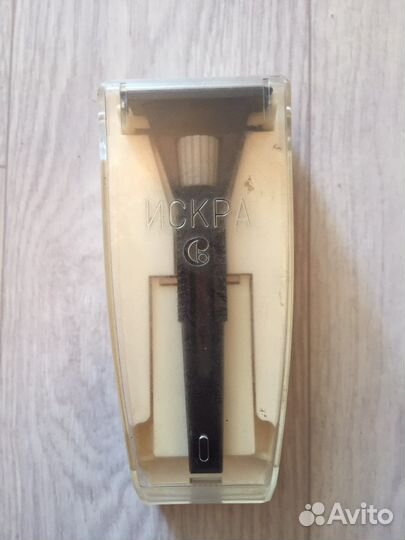 Бритвенный станок Искра из СССР
