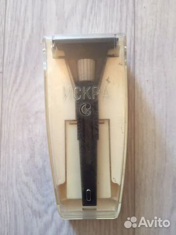 Бритвенный станок Искра из СССР