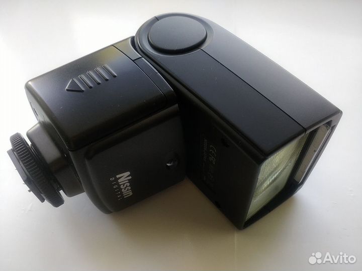 Вспышка Nissin Di466 для Nikon