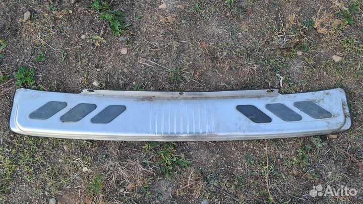 Накладка на задний бампер Subaru Forester SF5