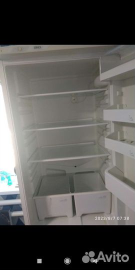 Холодильник Стинол