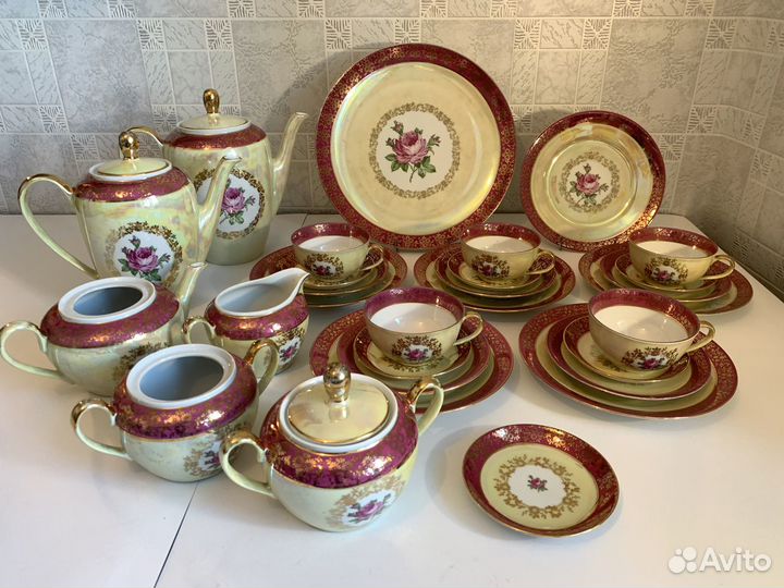 Чайный фарфоровый сервиз 