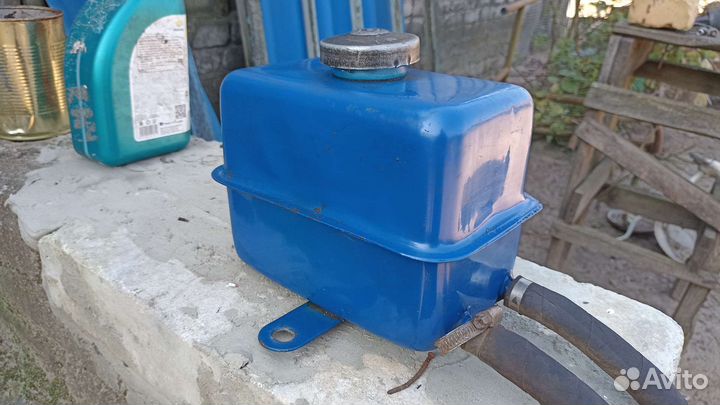 Гидробак и нш насос мототрактора