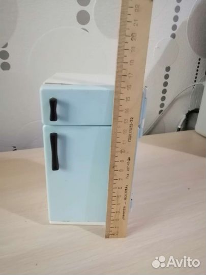 Холодильник для кукол