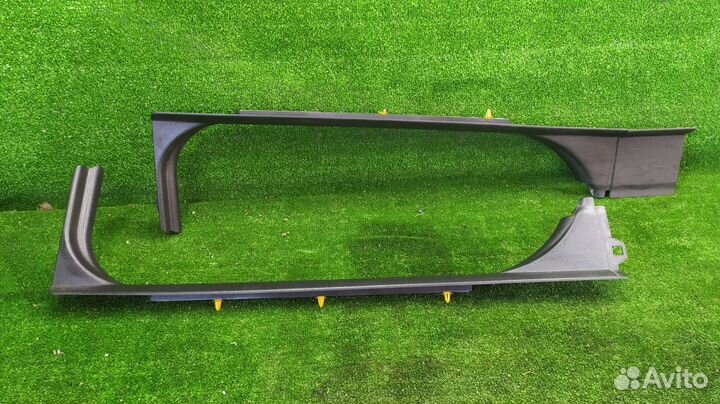 Накладки порогов салона пара передние Volvo Xc90