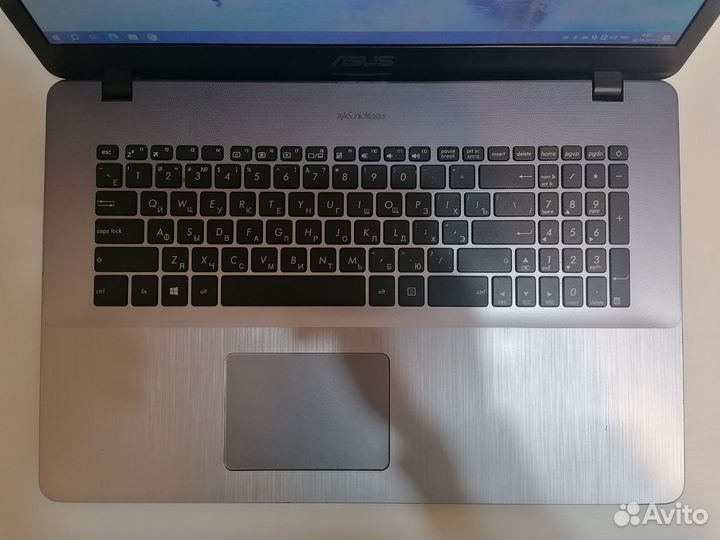 Свежий ноутбук asus 4 ядра 2 видеокарты 17 дюймов