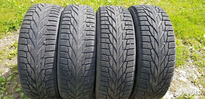 Nokian Tyres Hakkapeliitta R2 SUV 225/60 R18