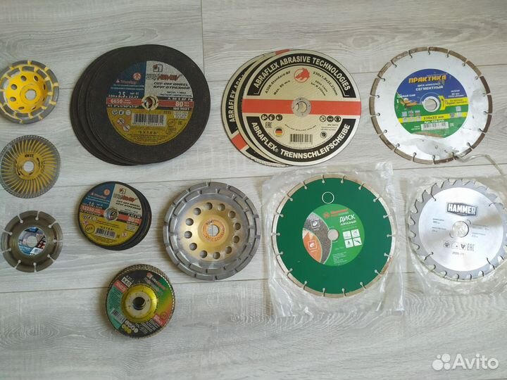 Буры для перфоратора разные